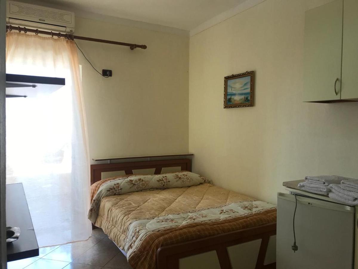 Hotel Ridal Vlore Exterior photo